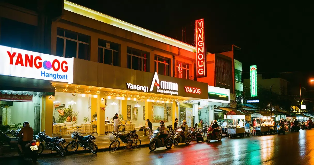 ရန်ကုန် ညနေ ၆နာရီမှ နံနက် ၁နာရီ — Bar၊ Live Music၊ Night Market၊ ဂိမ်းဆော့ဘောင် လမ်းညွှန်